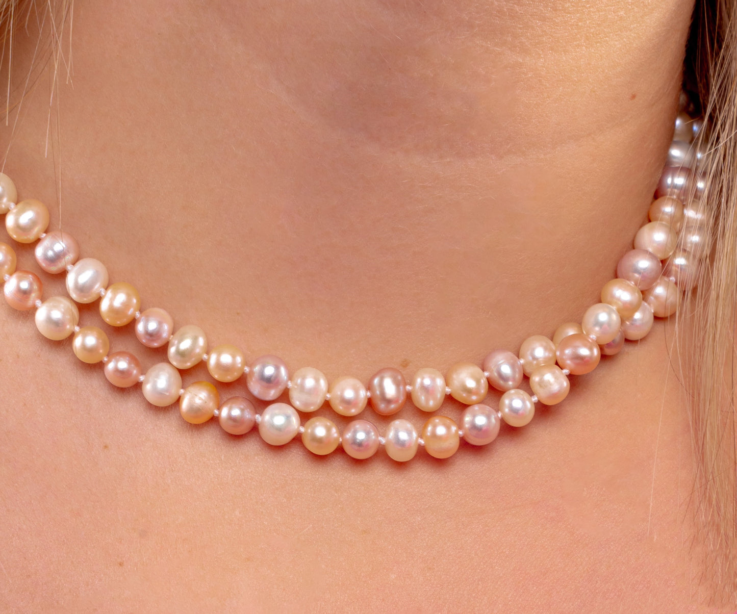 Multicolor large Pearl Necklace