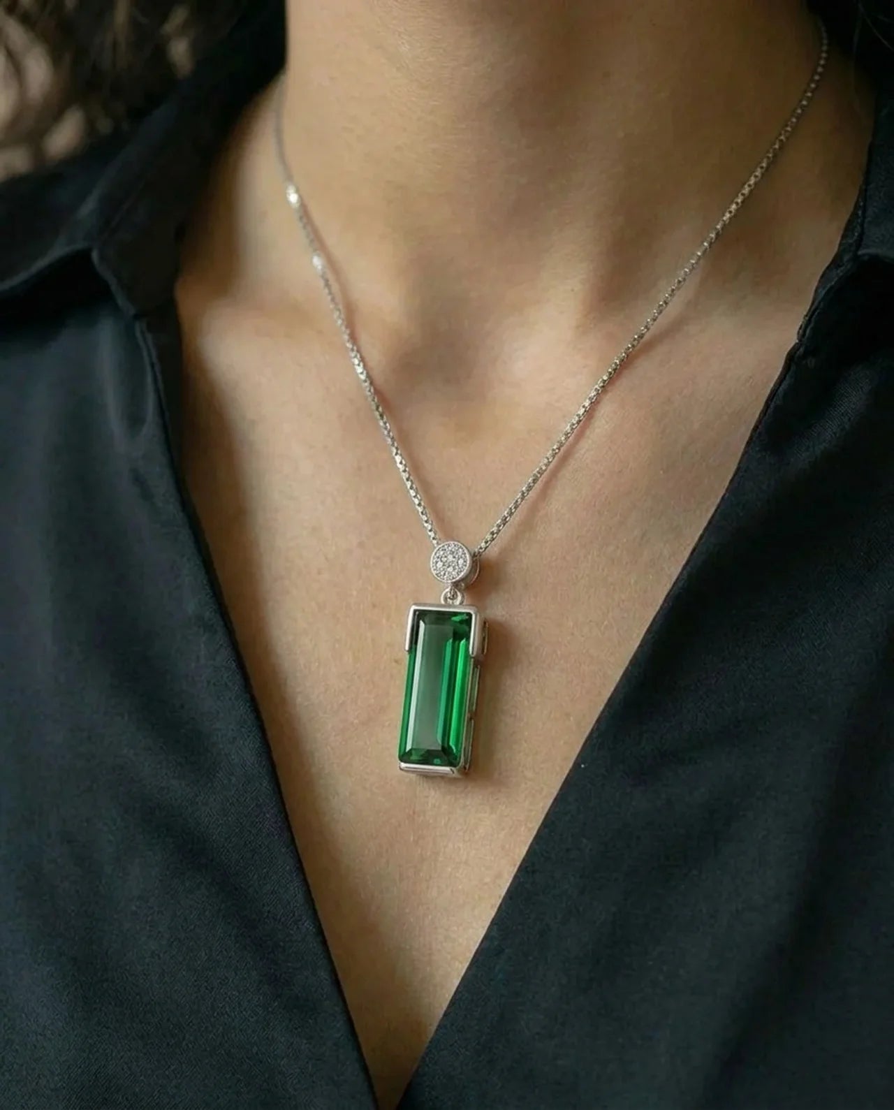 Made Emerald Pendant Necklace