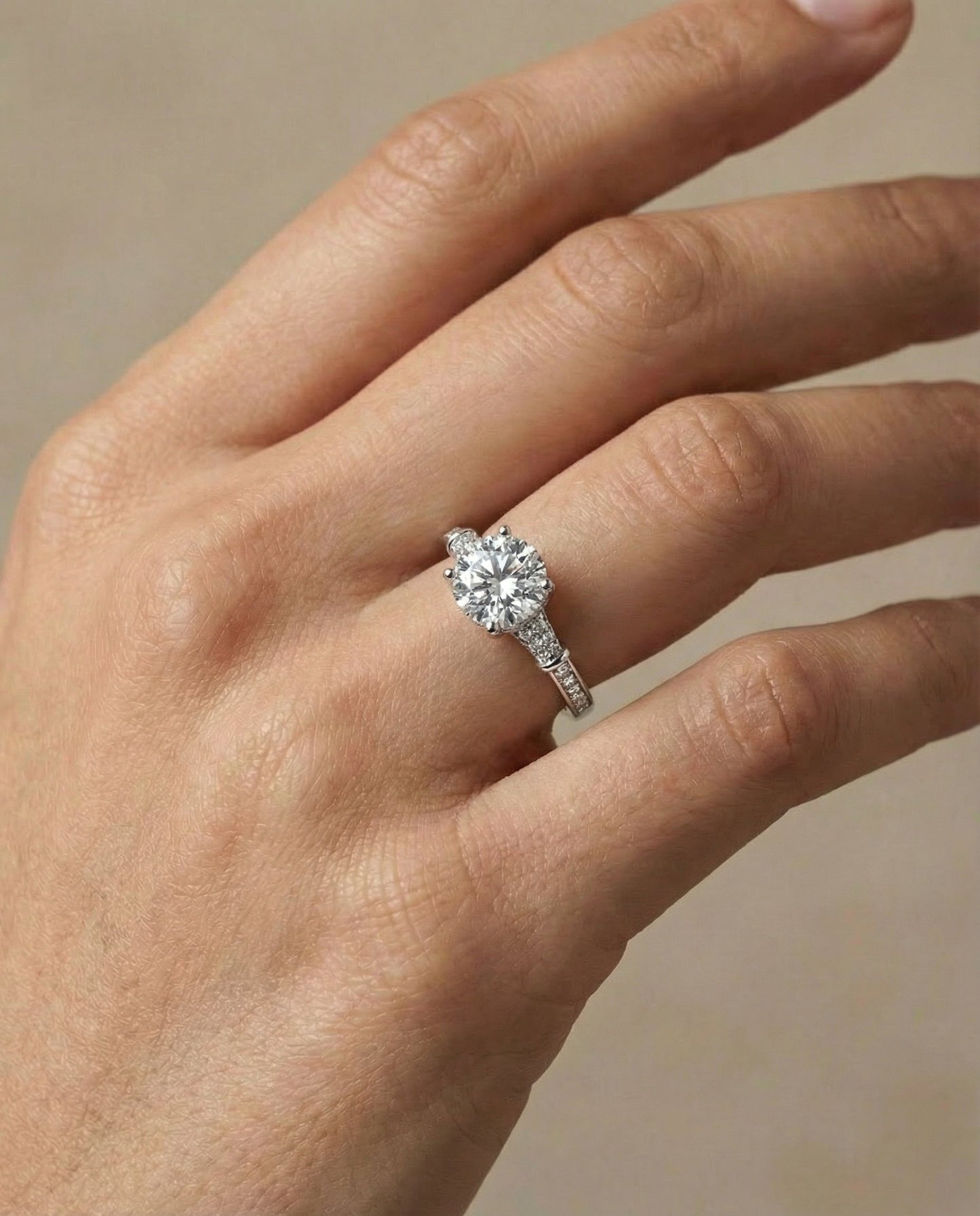 Simulated Diamond round cut ring