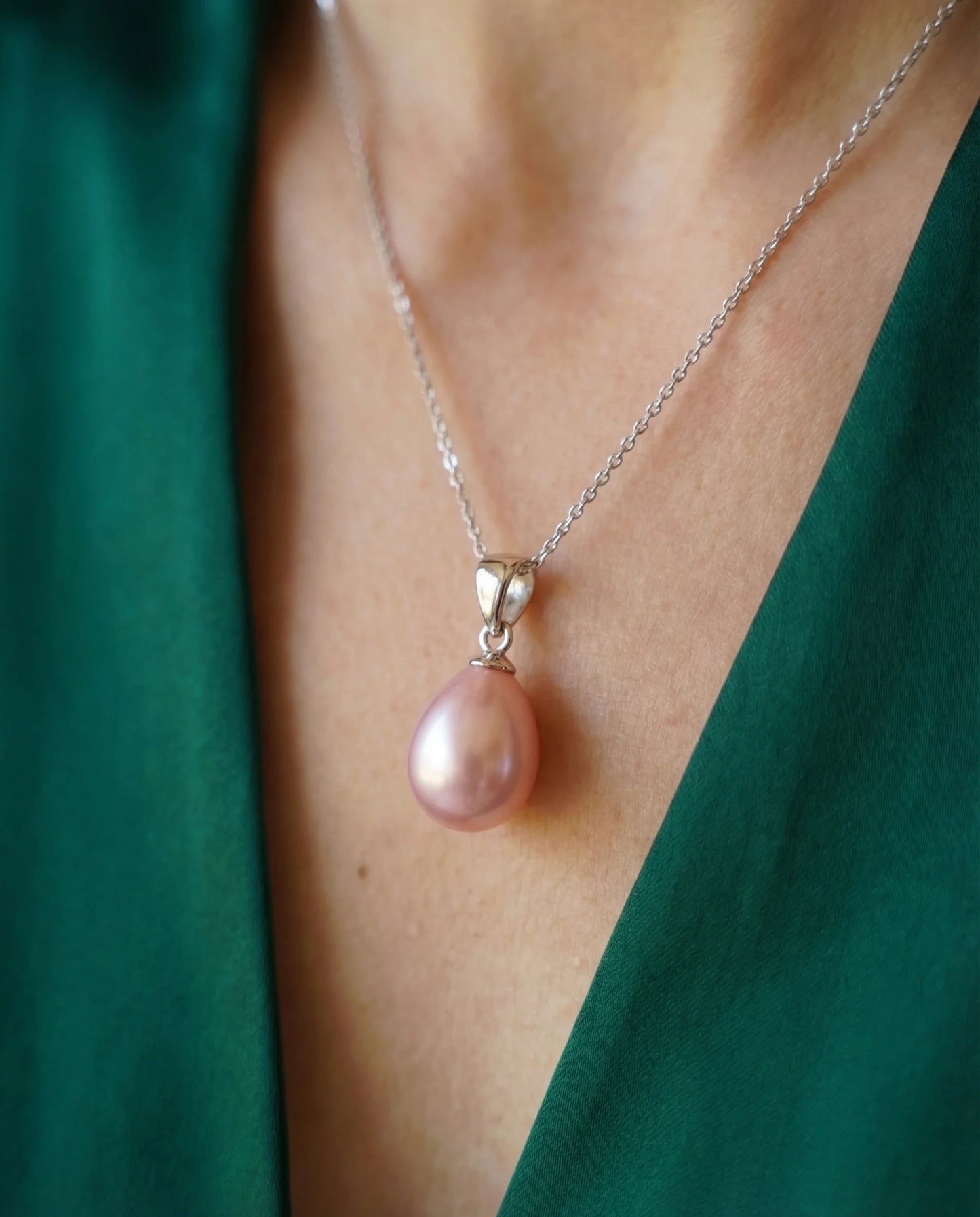 Real Purple Pearl Necklace