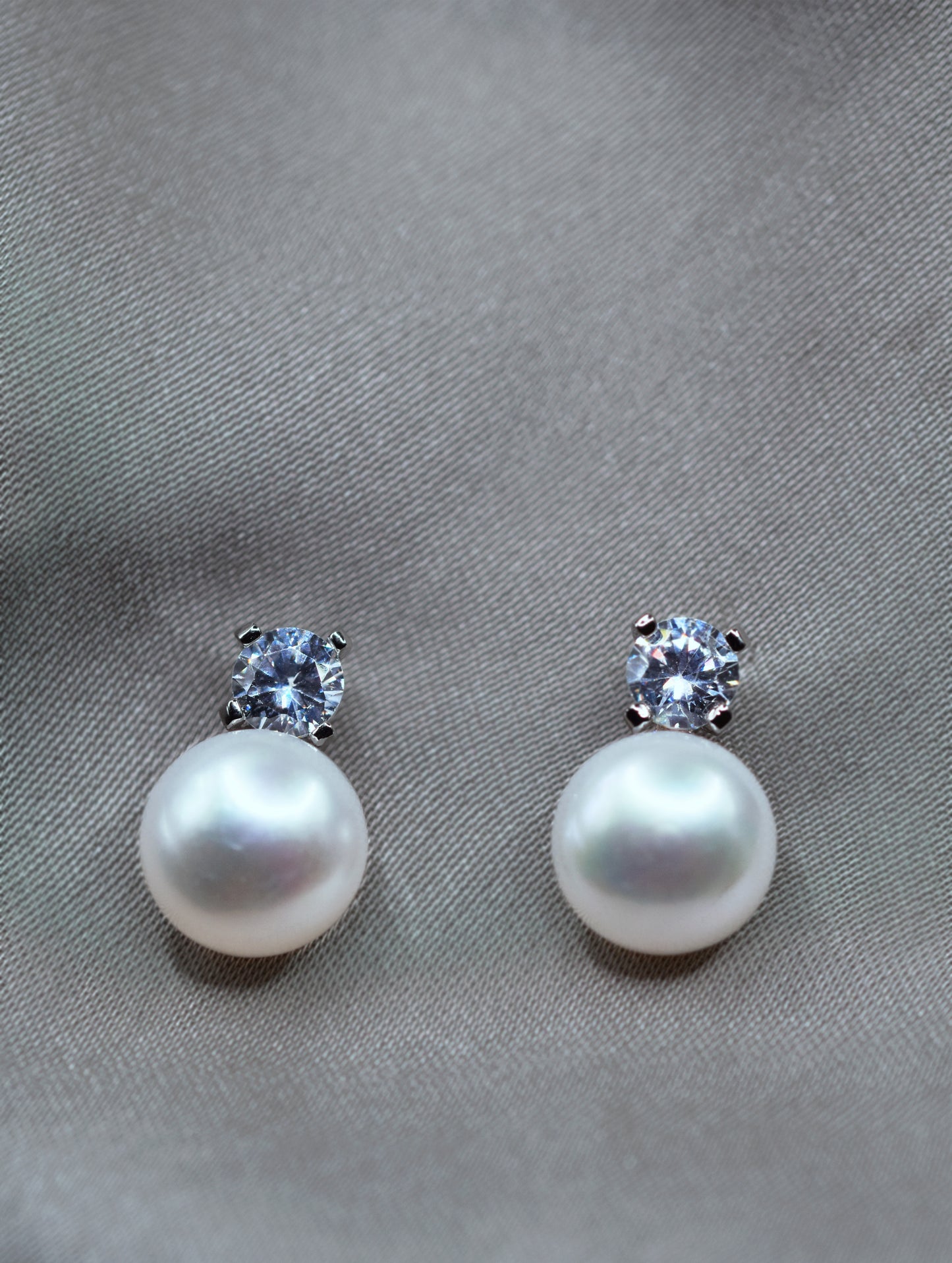 Ivory Pearl Diamond Earrings