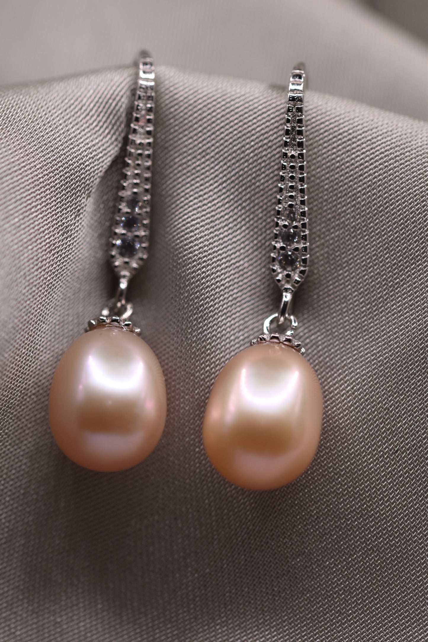 Elegant Peach Pearl Earrings