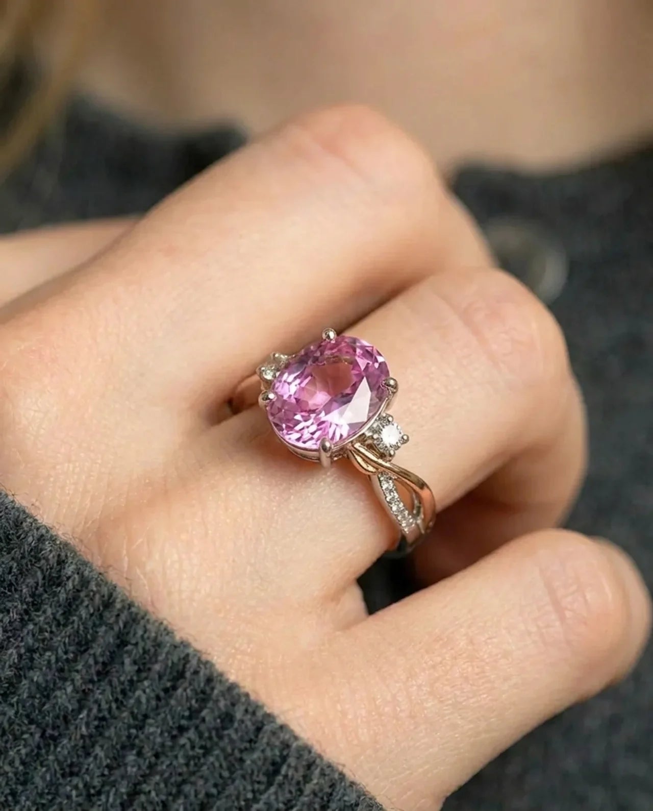 Two metal made pink Topaz ring