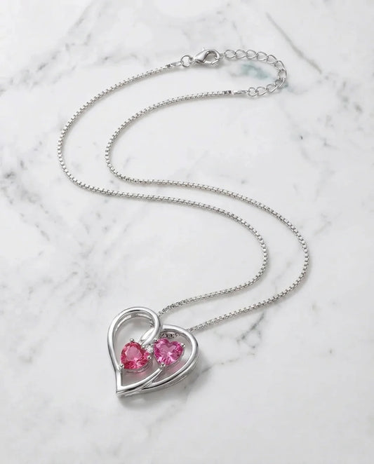 Collana realizzata con cuore di rubino rosa