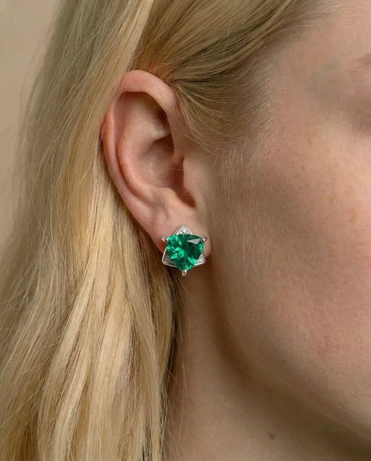 Aretes Triangulo Esmeralda Made