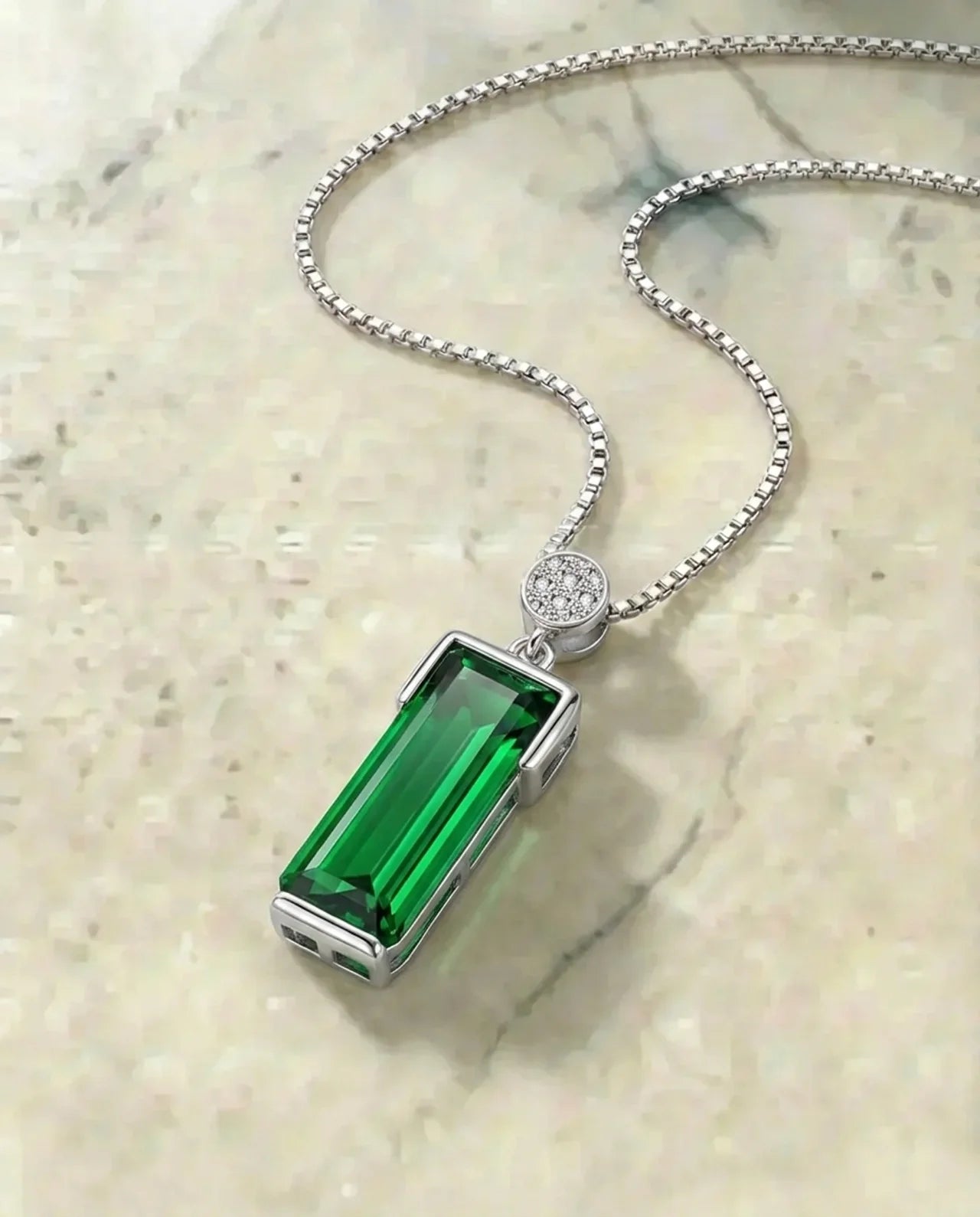 Made Emerald Pendant Necklace