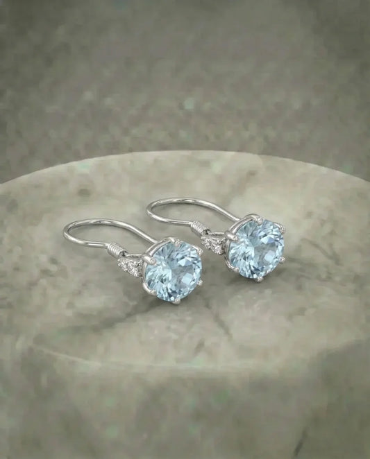 Pendientes de topacio azul natural