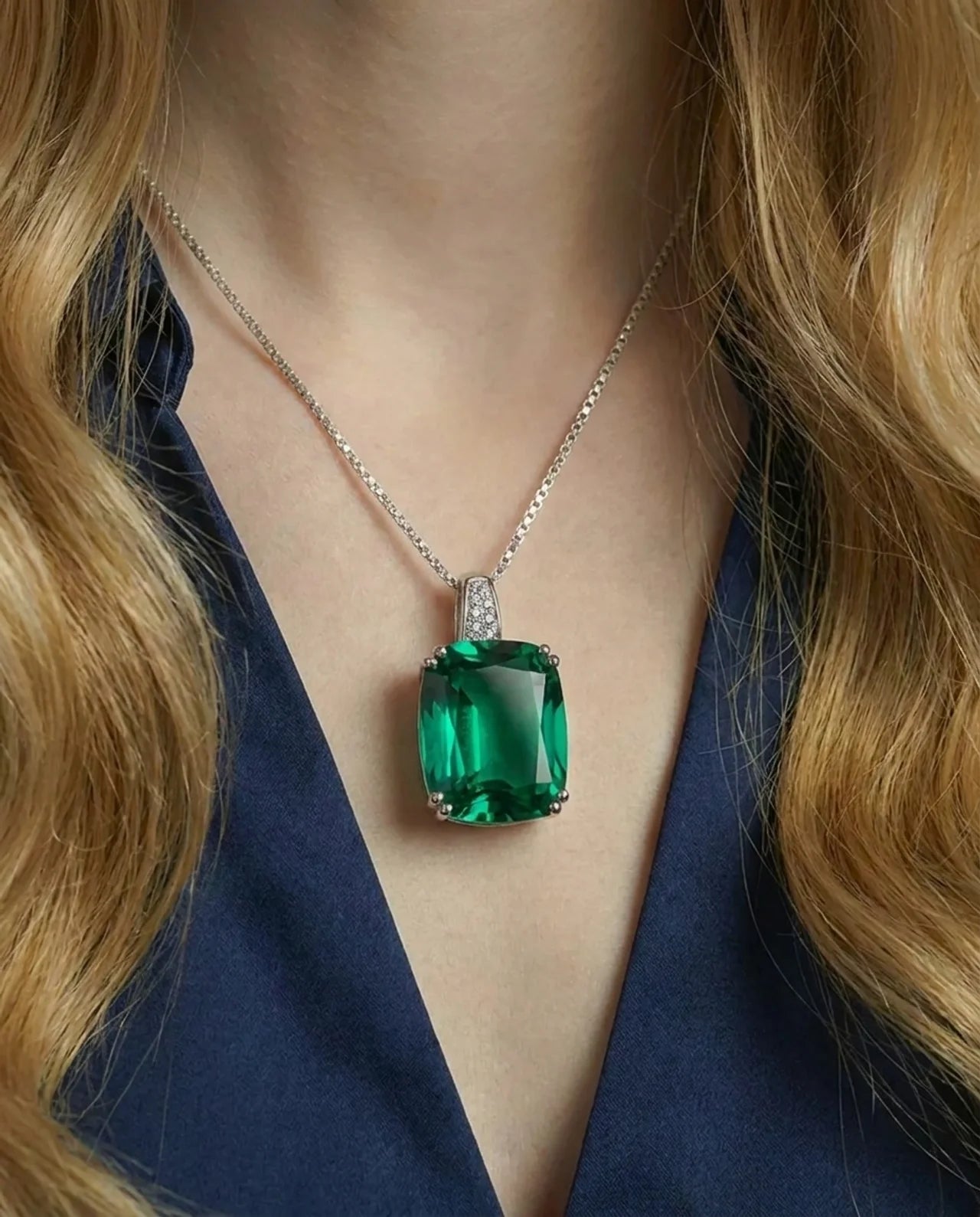 Made Elegant Emerald Necklace