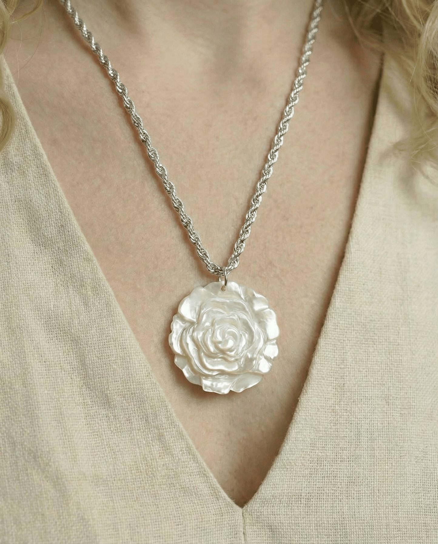 Mother-of-Pearl Shell Rose Necklace