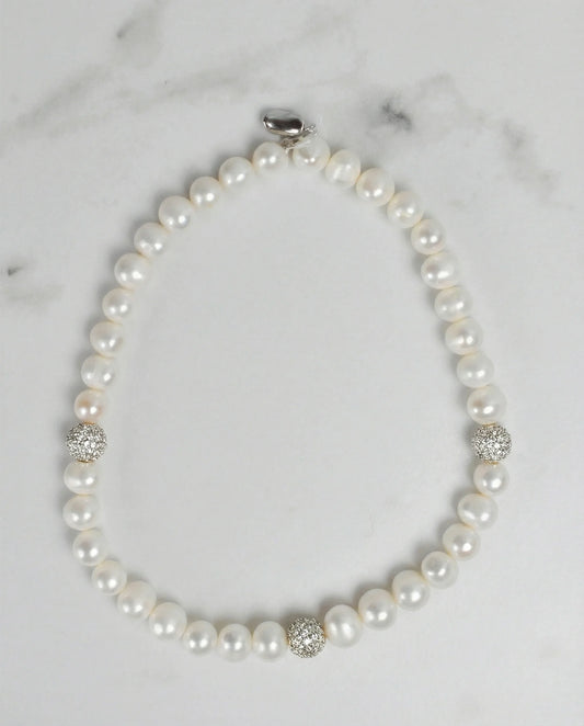 White large Pearl Choker Necklace