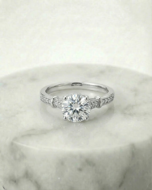 Simulated Diamond round cut ring