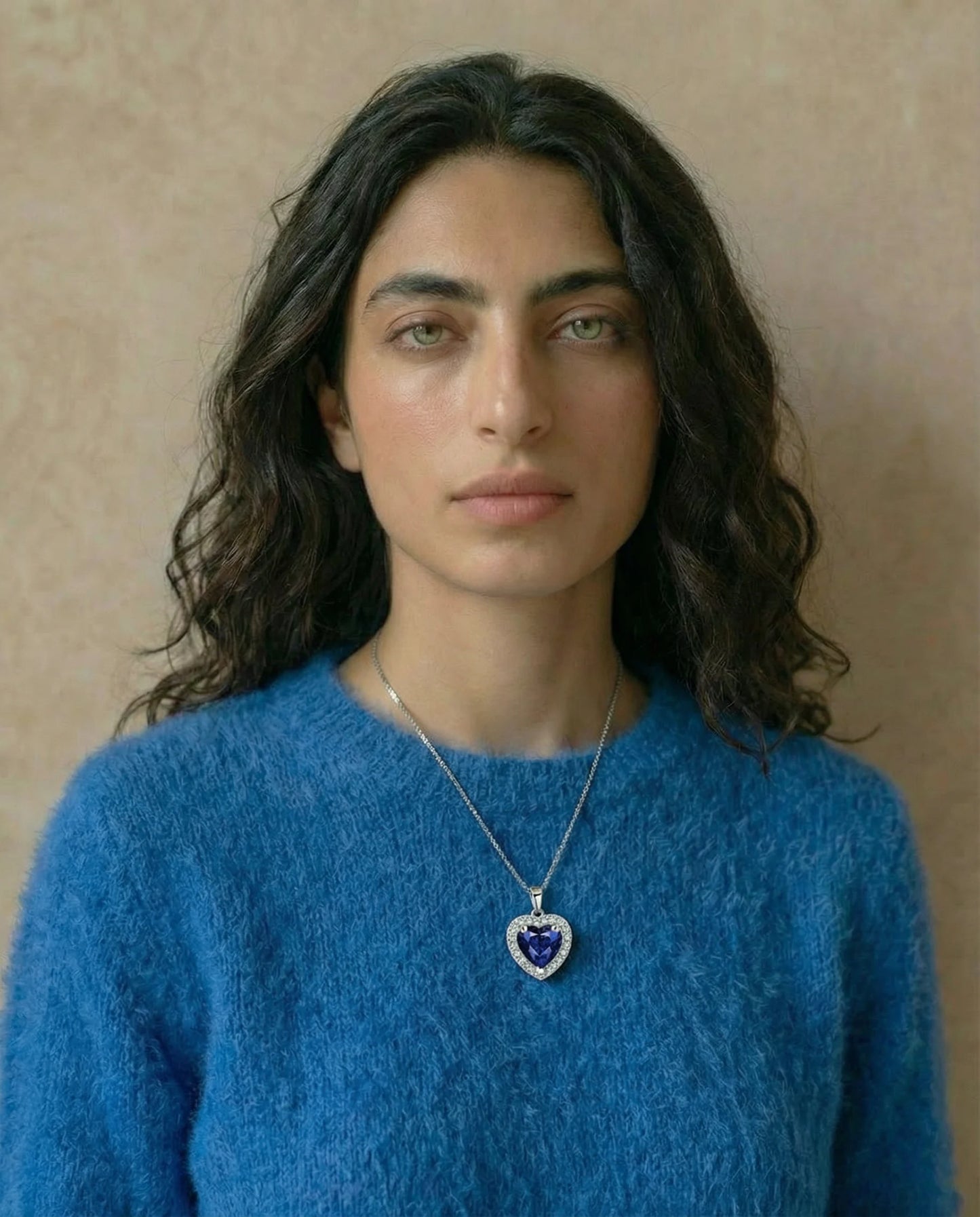 Saphir Herz und Diamant Halskette