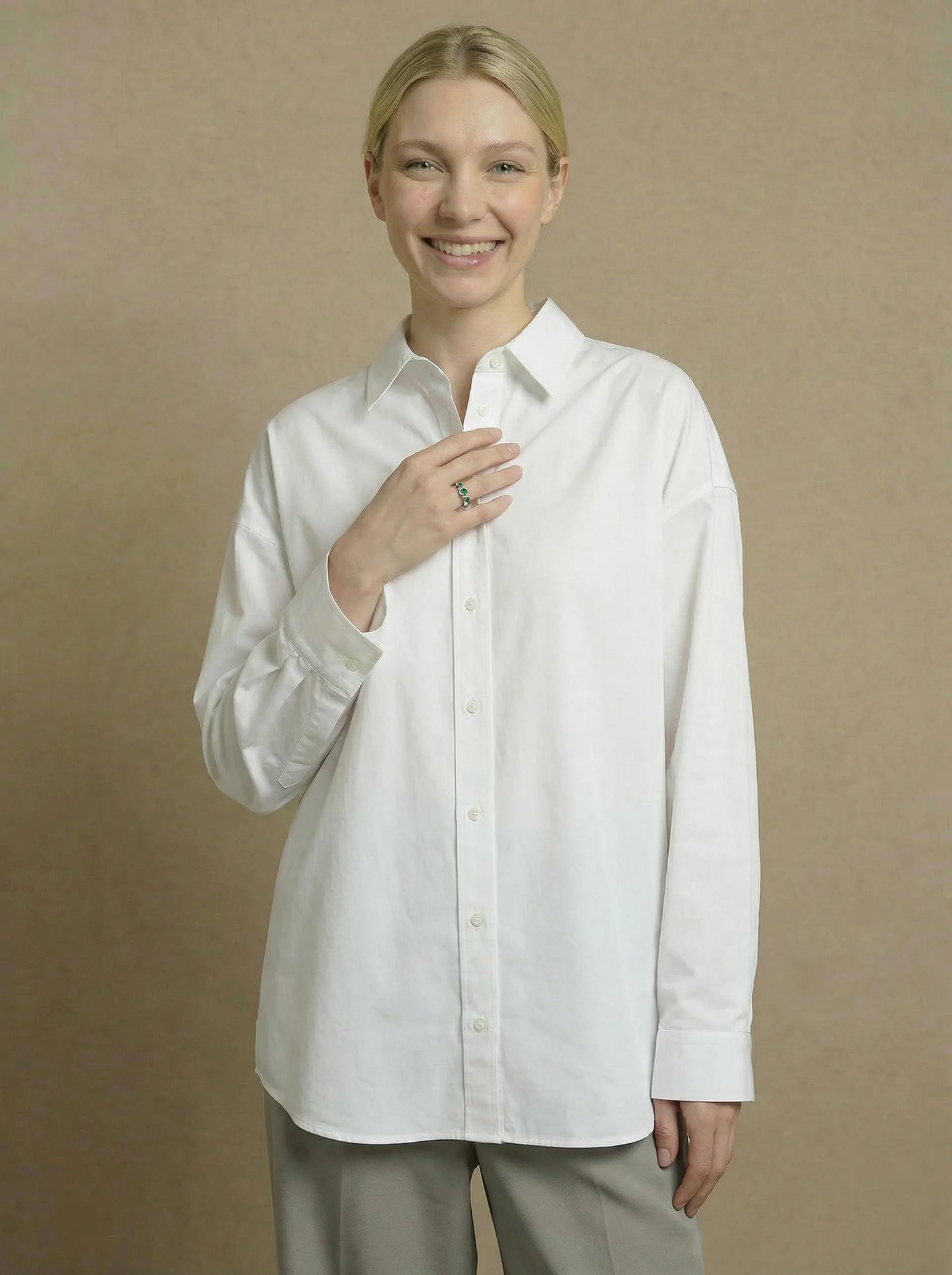 Trilogia teki smaragdisormuksen