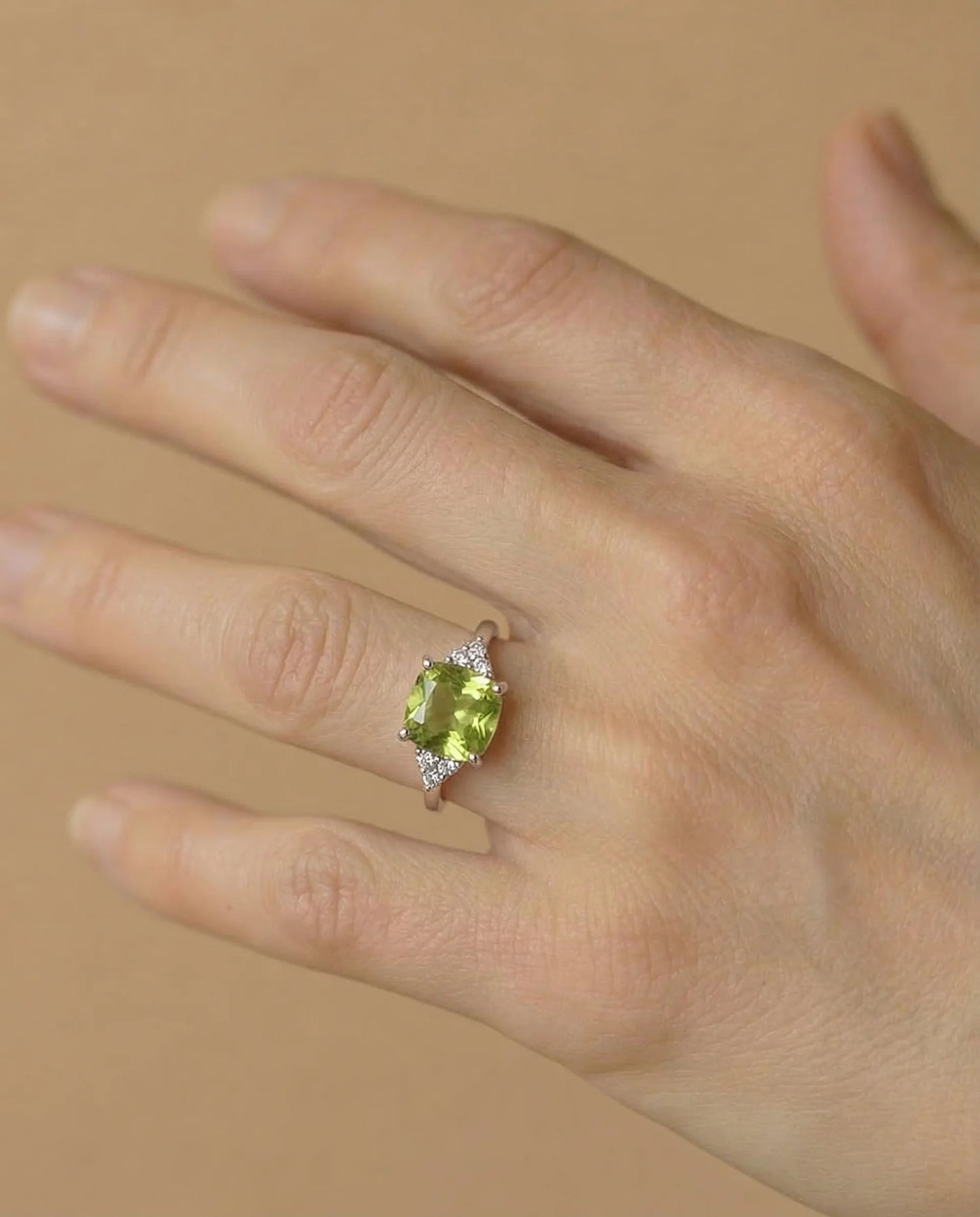 Naturlig Peridot Ring