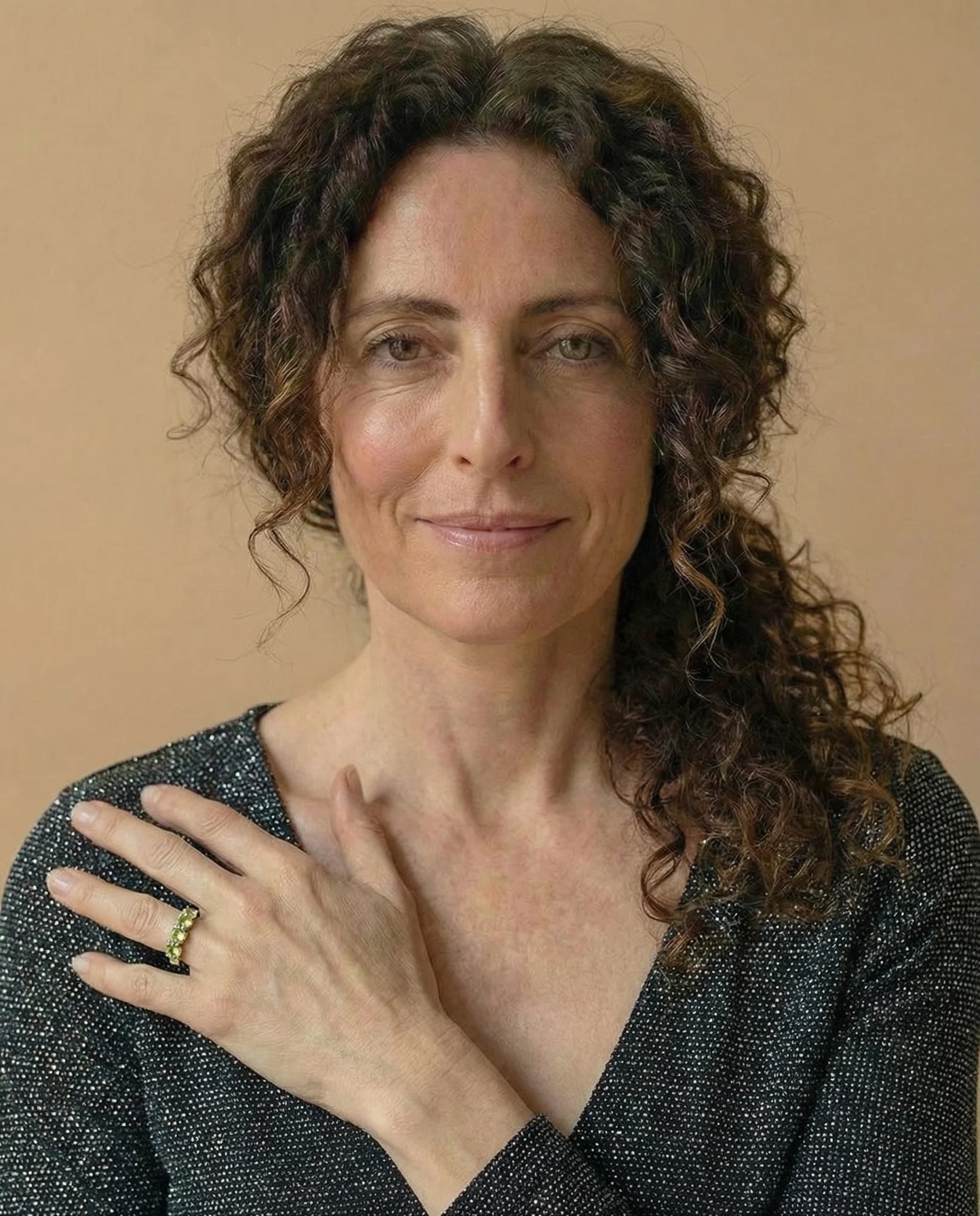 Naturlig Peridot Eternity Ring