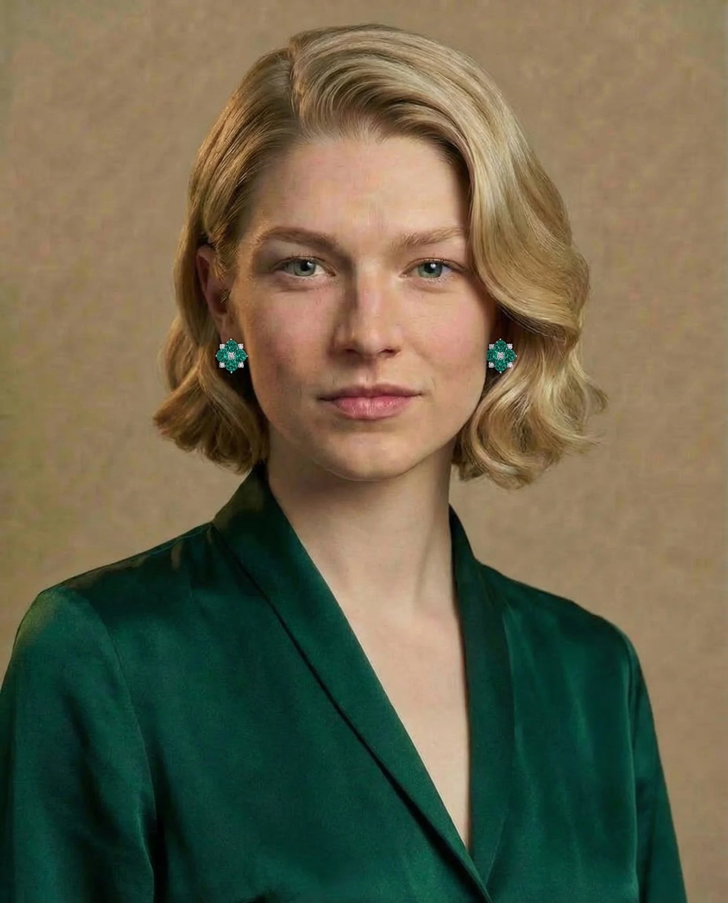 Made Emerald Flower Earring