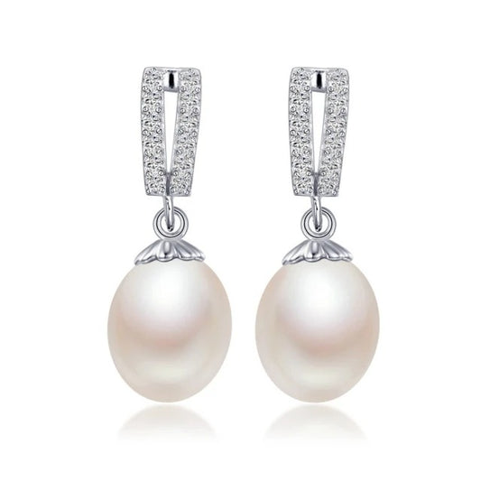 Elegant ivory pearl earrings