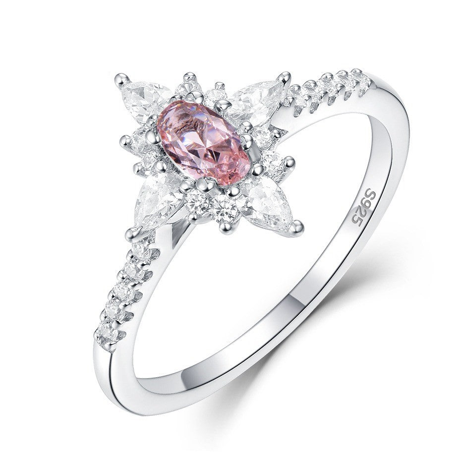 Anello con diamante Morganite realizzato in rosa