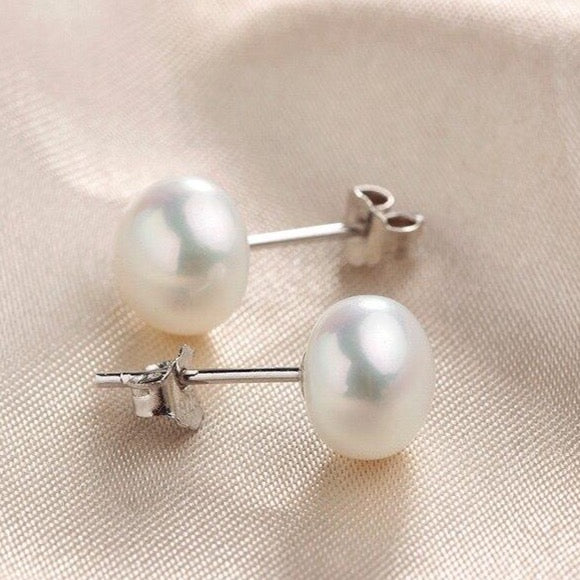 Pearl Studs