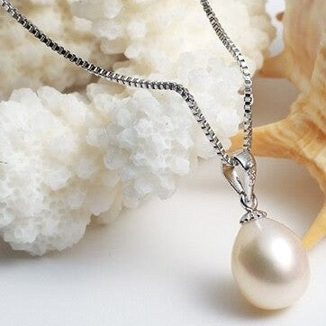 Klassische Perlen Anhänger Kette 
