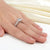 anello di fidanzamento con diamante simulato taglio principessa
